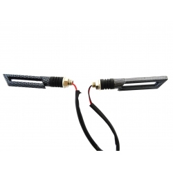 KIERUNKOWSKAZY LED KOLOR CARBON PARA